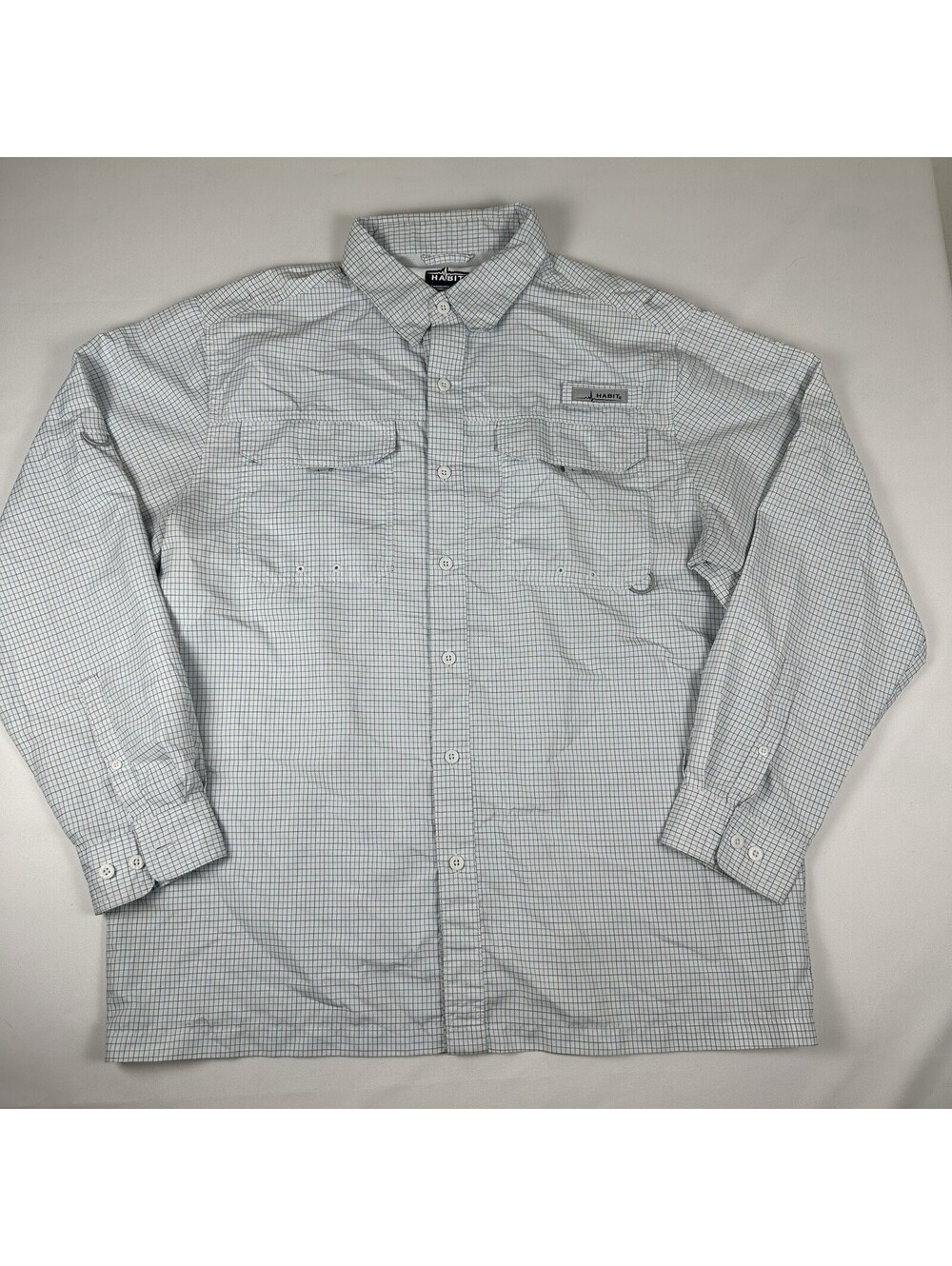 Habit Mens L Vented Fishing Shirt Long Sleeve UPF 40 Vented Plaid Gray Blue
